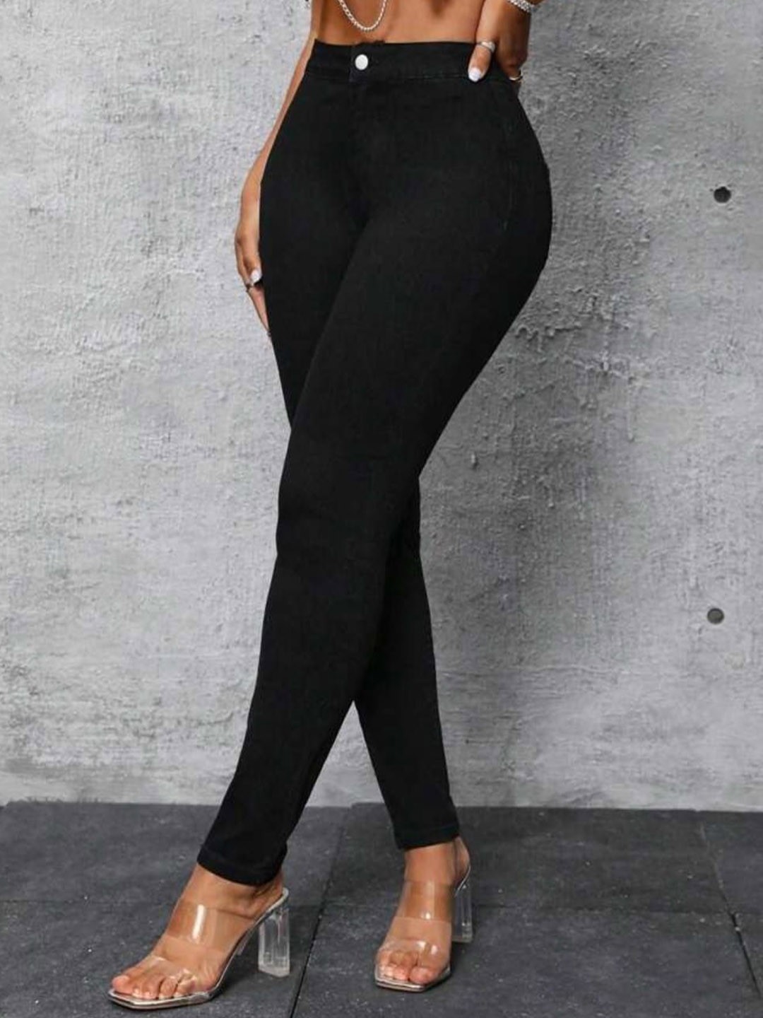 

BROADSTAR Women Smart Skinny Fit High-Rise Clean Look Stretchable Jeans, Black