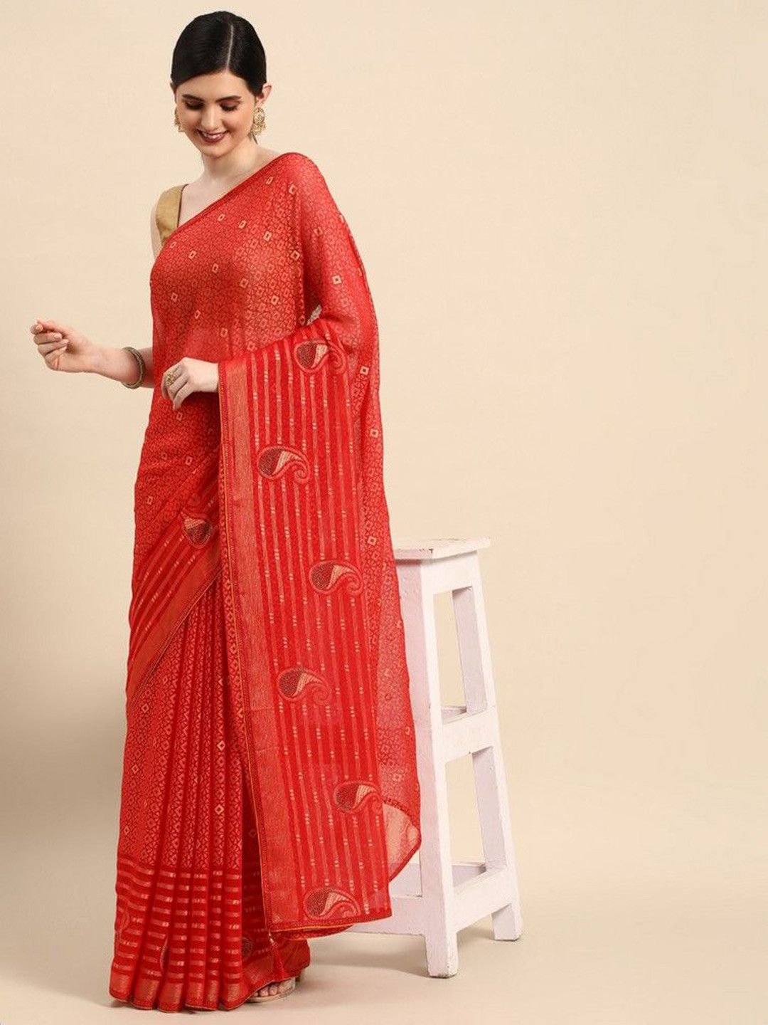 

HERE&NOW Ethnic Motifs Zari Brasso Saree, Red