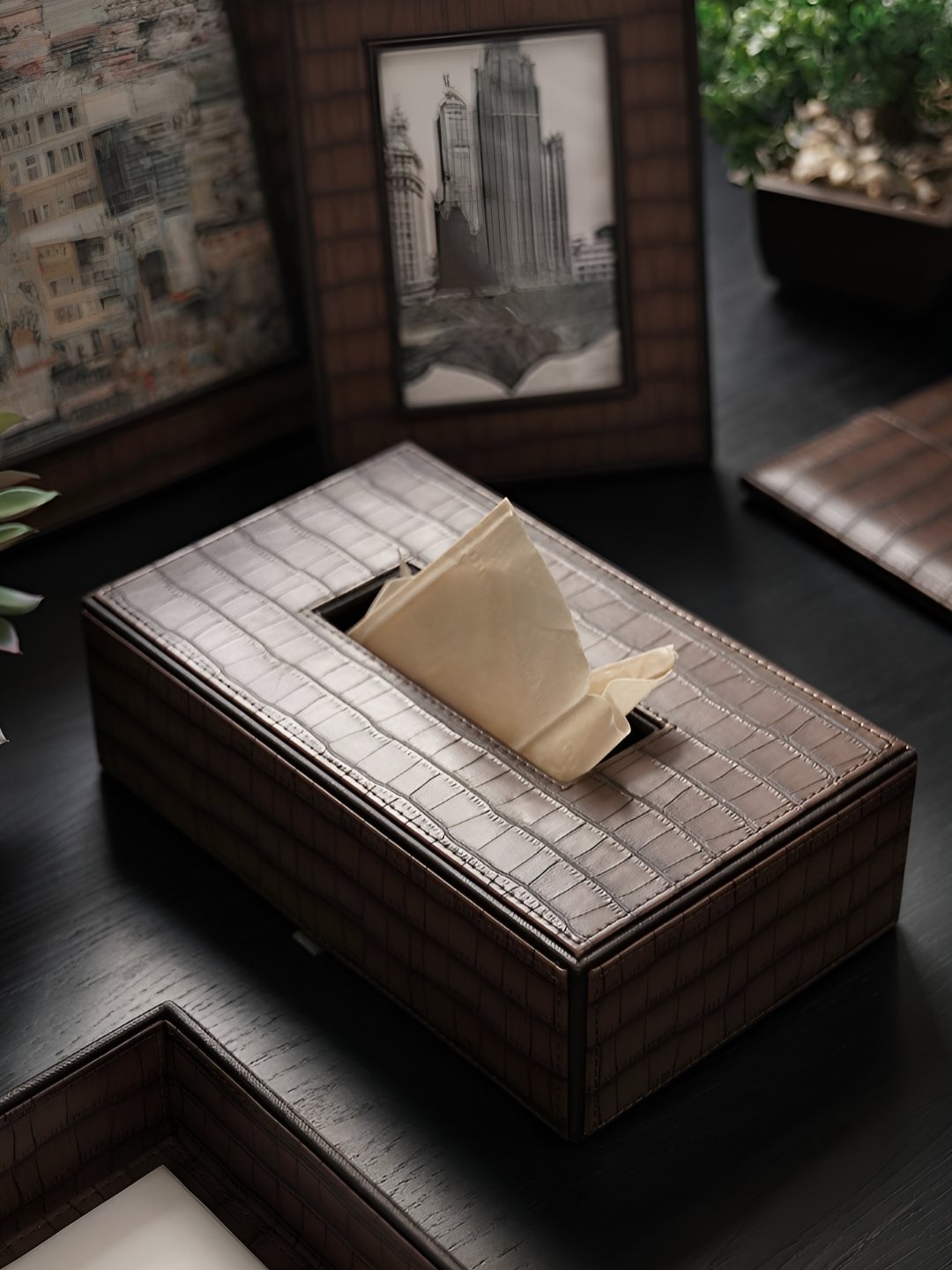 

Pure Home and Living Brown Textured Tissue Holder