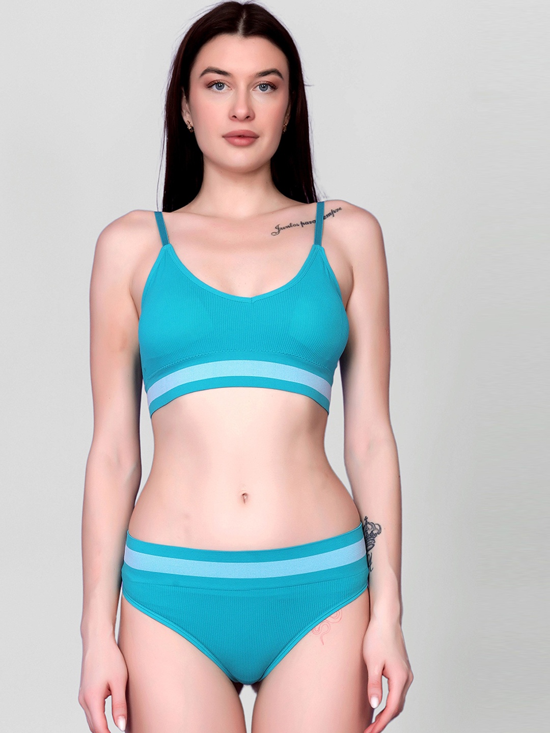 

Gopalvilla Mid-Rise Full Coverage Lingerie Set, Blue