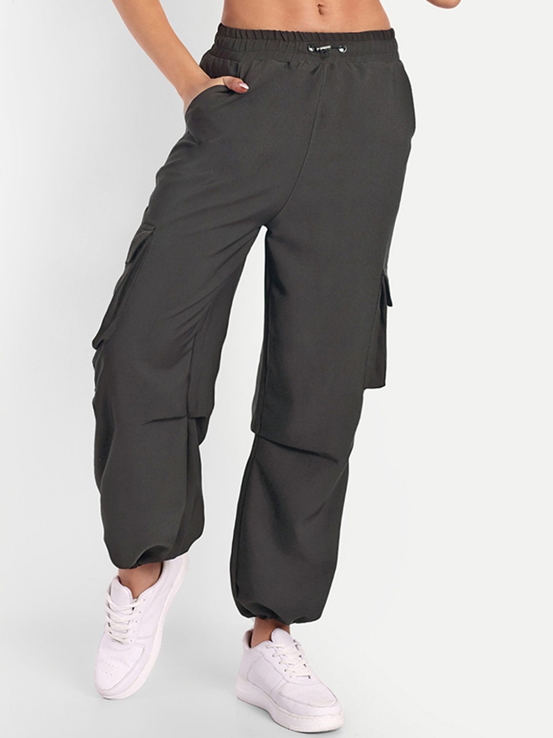 

BROADSTAR Women Baggy Fit Cargo Joggers, Coffee brown