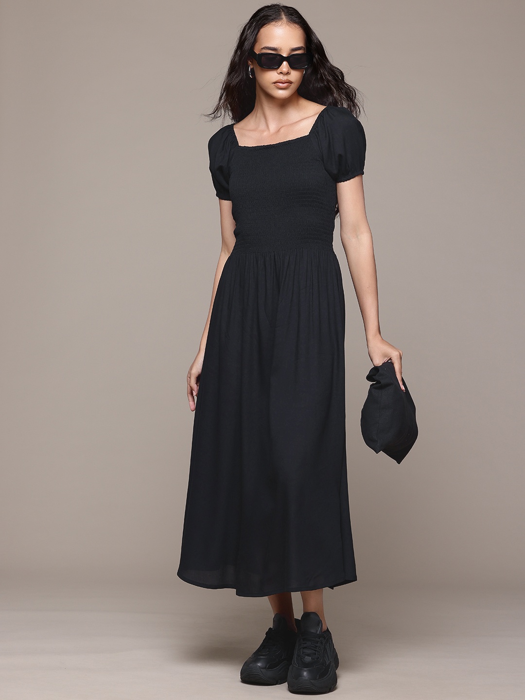 

Roadster Puff Sleeves Smocked Fit & Flare Midi Dress, Black