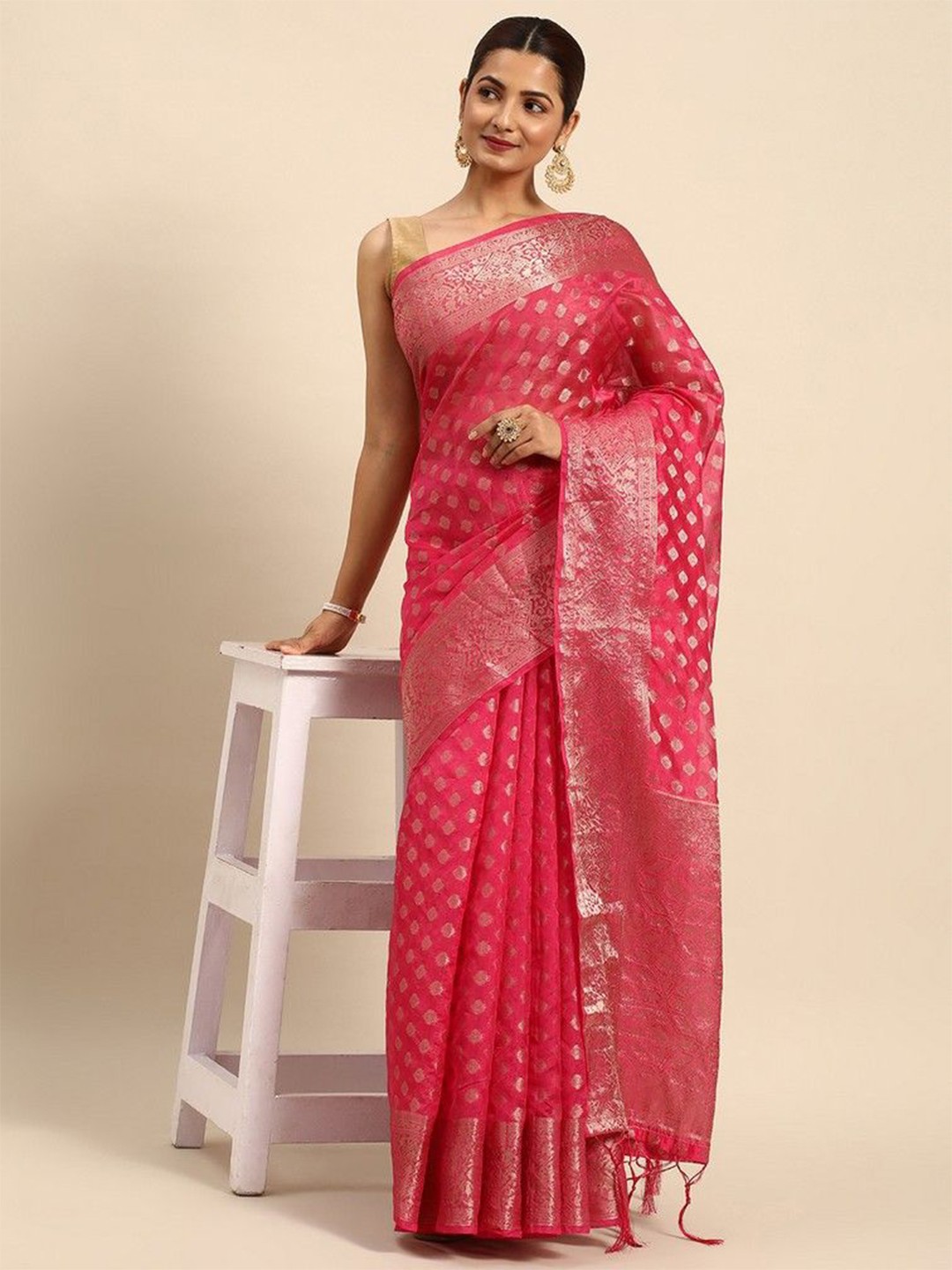 

HERE&NOW Ethnic Motifs Zari Organza Saree, Pink