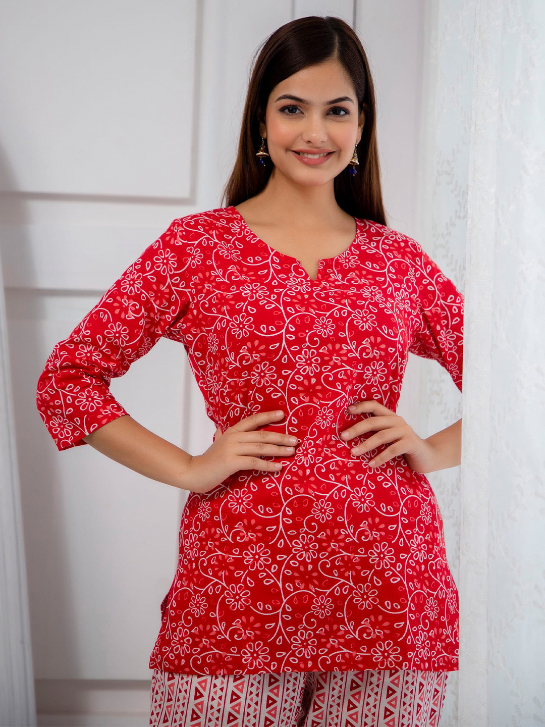 

RANGREAL Printed Cotton Night Suit Set, Red