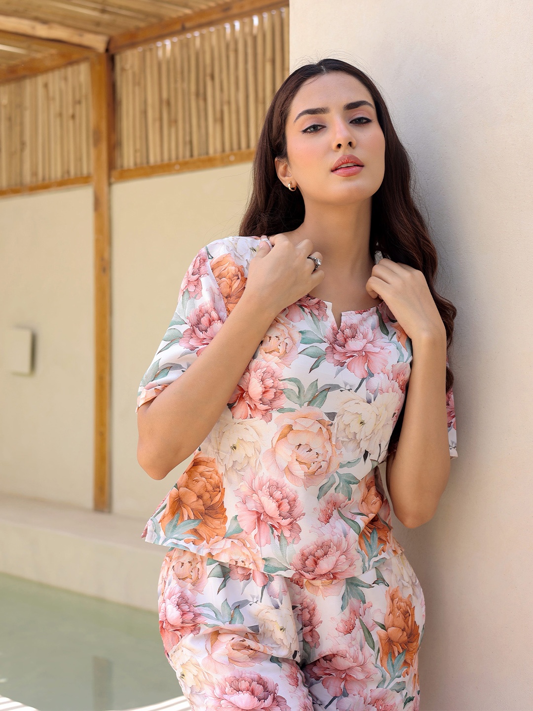 RANGREAL Floral Printed Top & Shorts, White