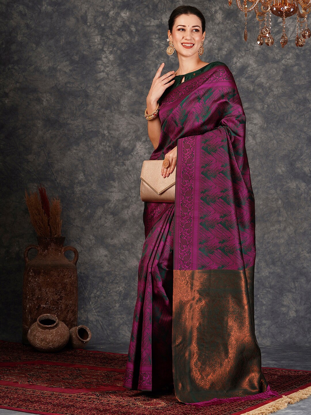 

KALINI Woven Design Zari Banarasi Saree, Magenta
