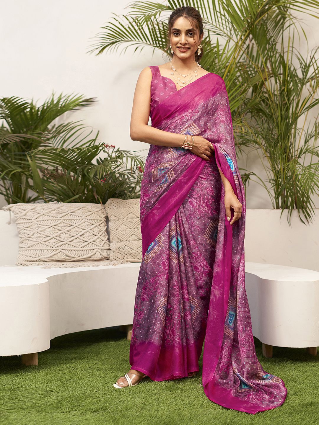 

KALINI Abstract Printed Pure Chiffon Saree, Magenta