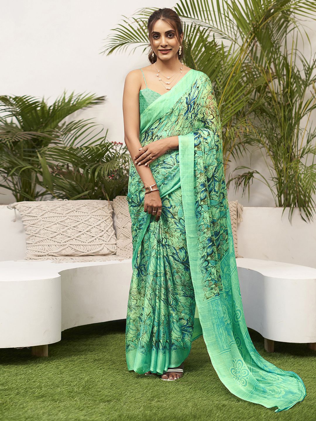 

KALINI Floral Pure Chiffon Saree, Green