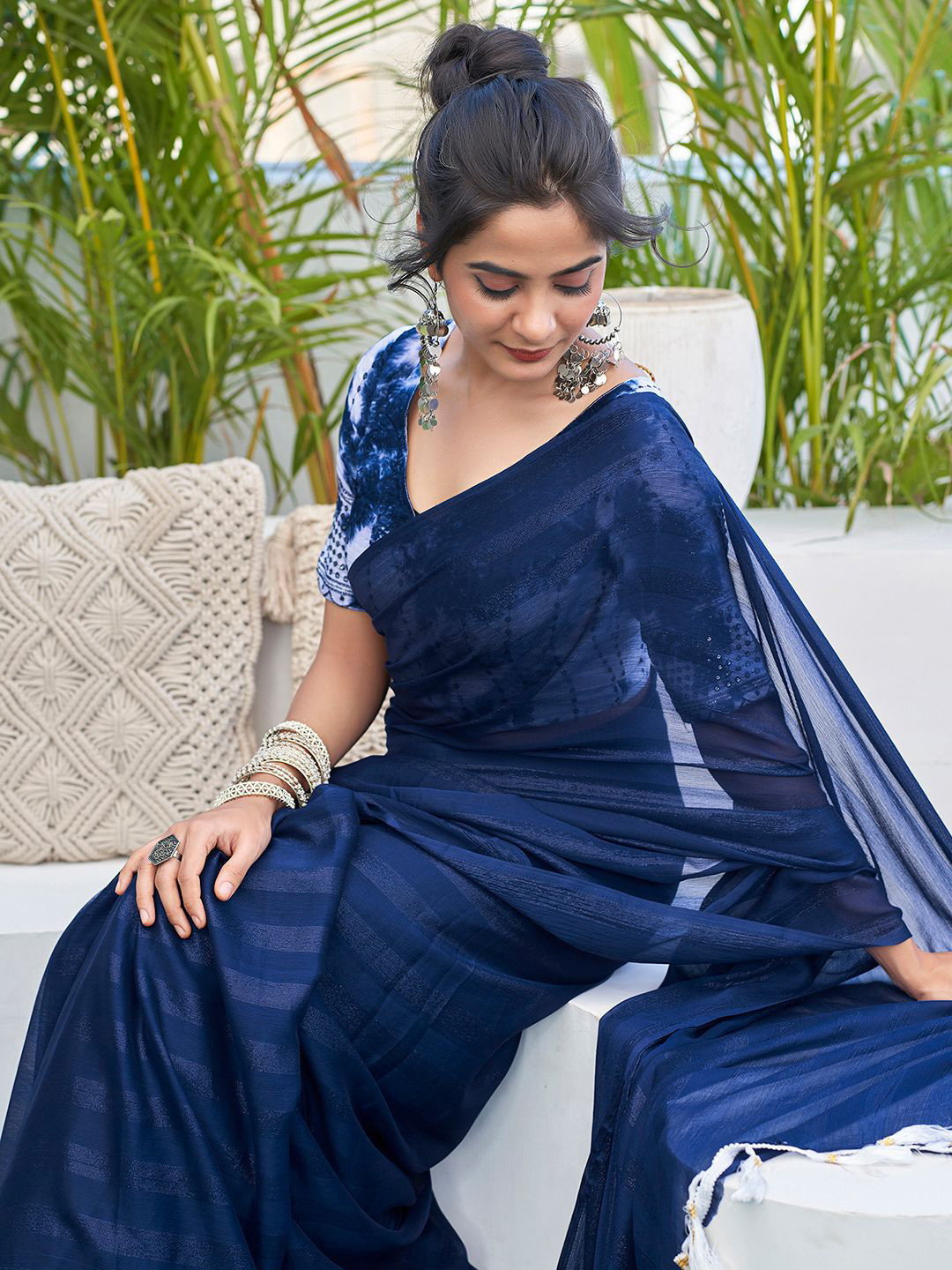

KALINI Striped Zari Pure Chiffon Saree, Blue