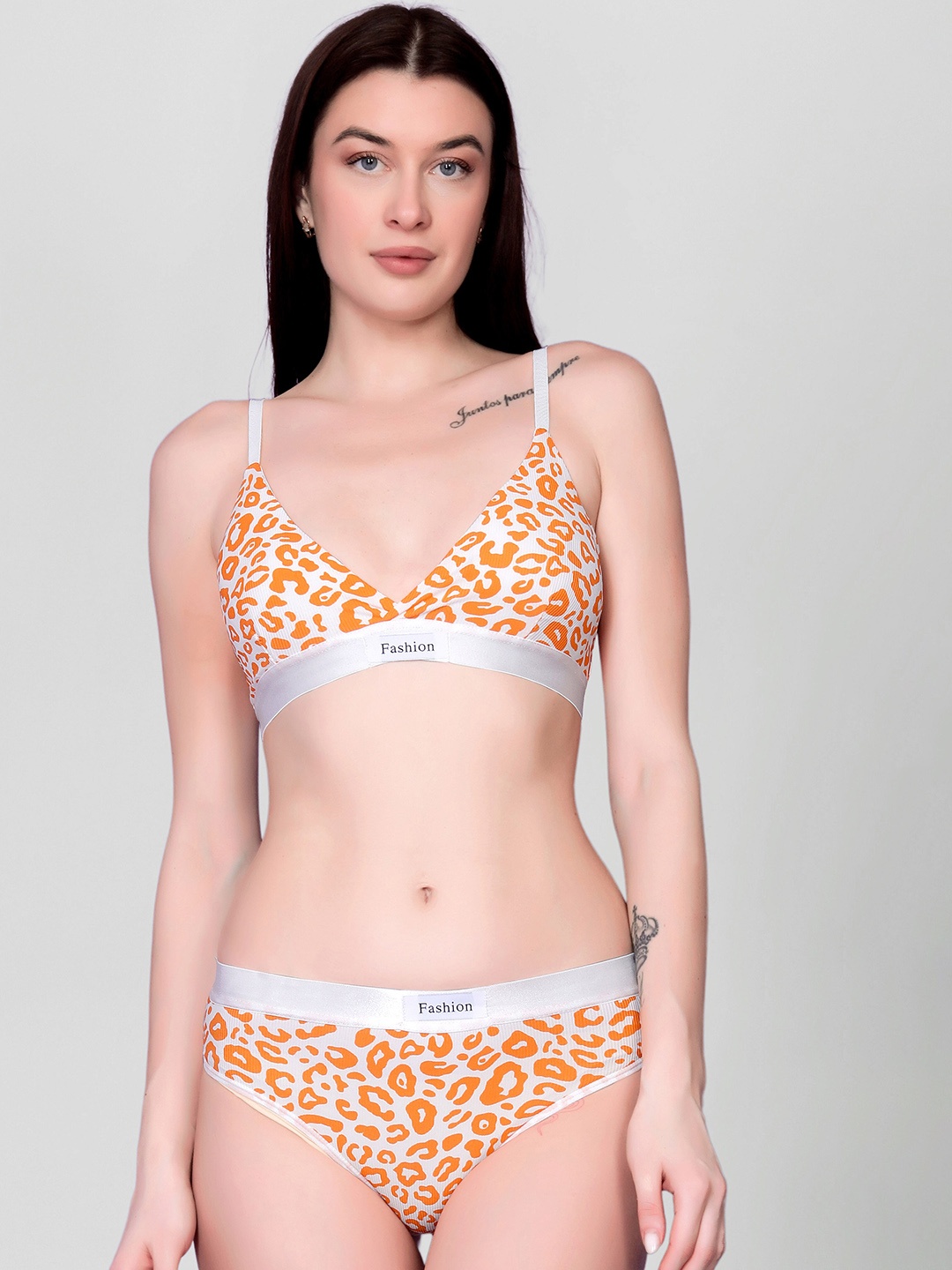 

Gopalvilla Print Lightly Padded Bra Panty Full Coverage Lingerie Set, Orange