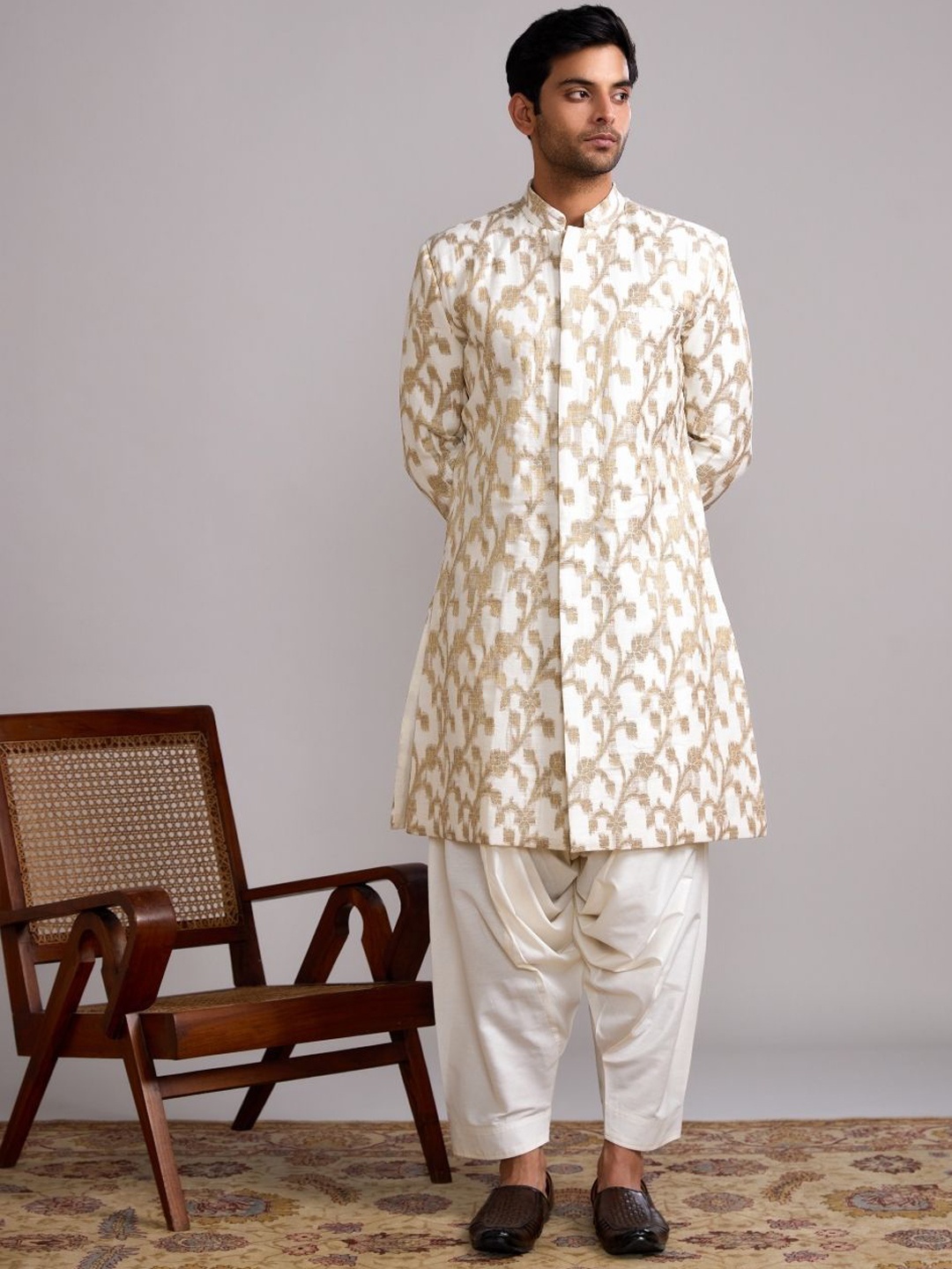 

Abhishti Ethnic Motifs Printed Mandarin Collar Long Sleeves Kurta with Salwar, Cream