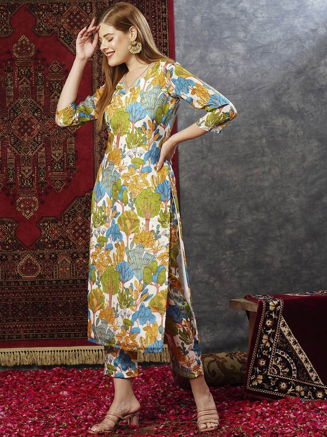 

KALINI Floral Printed V-Neck Straight Kurta with Trousers, Blue