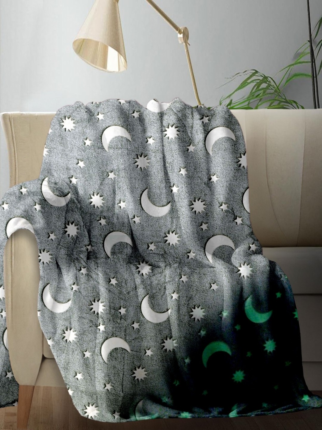 

Aura Grey & White Abstract Fleece AC Room Single Bed Blanket