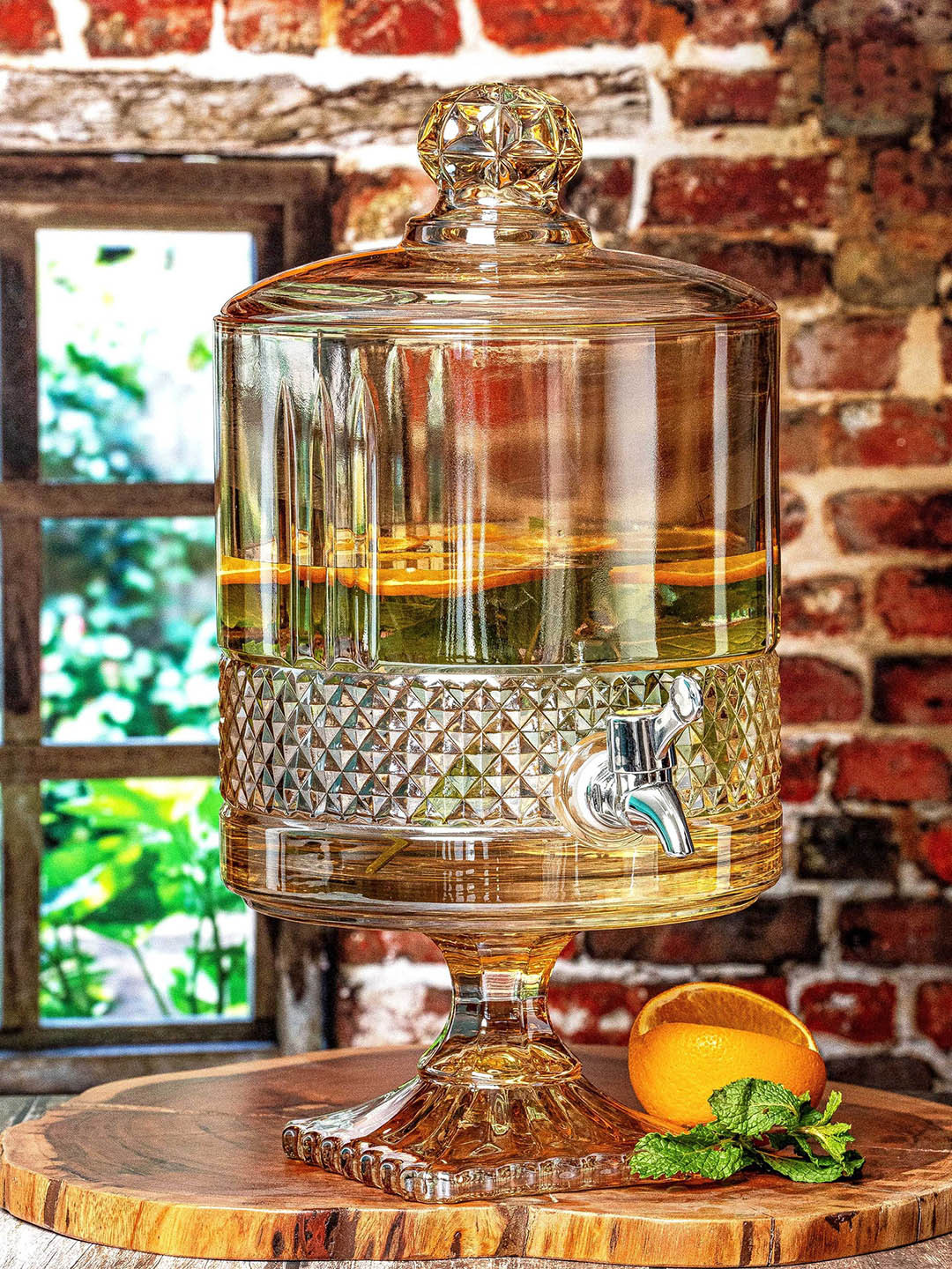 

Roxx Transparent Textured Dishwasher Safe Glass Decanter 4.5 L