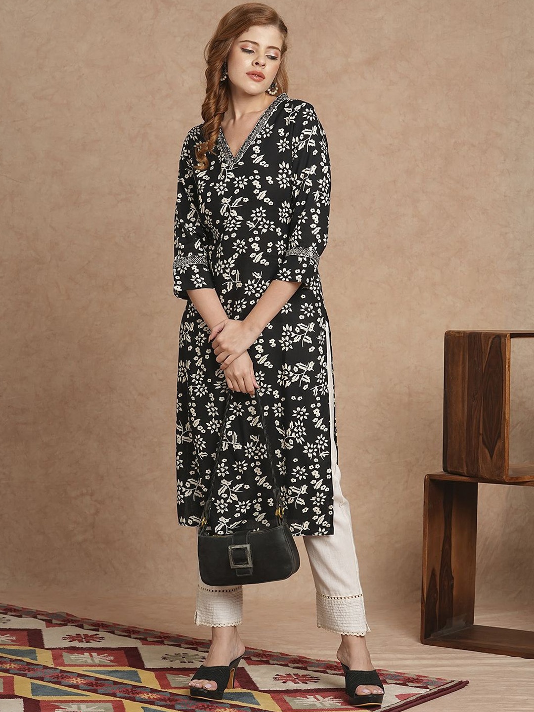 KALINI Floral Printed Anarkali Kurta, Black