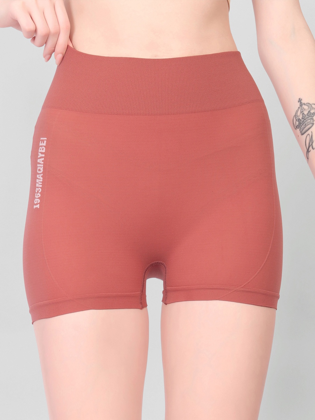 

Gopalvilla Mid-Rise Boy Short Briefs, Peach