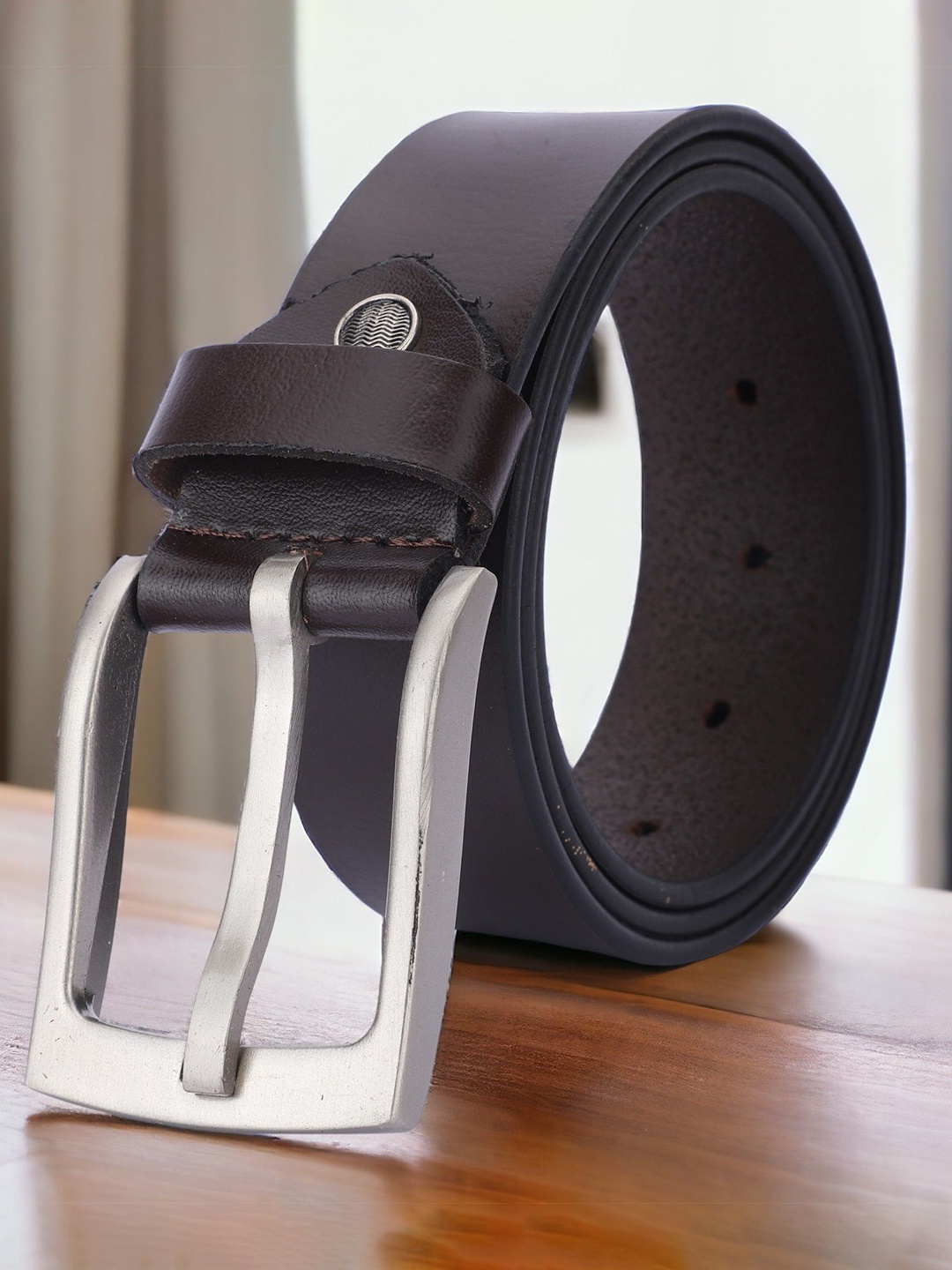 

The Roadster Lifestyle Co Men Solid Tang Closure Belt, Brown