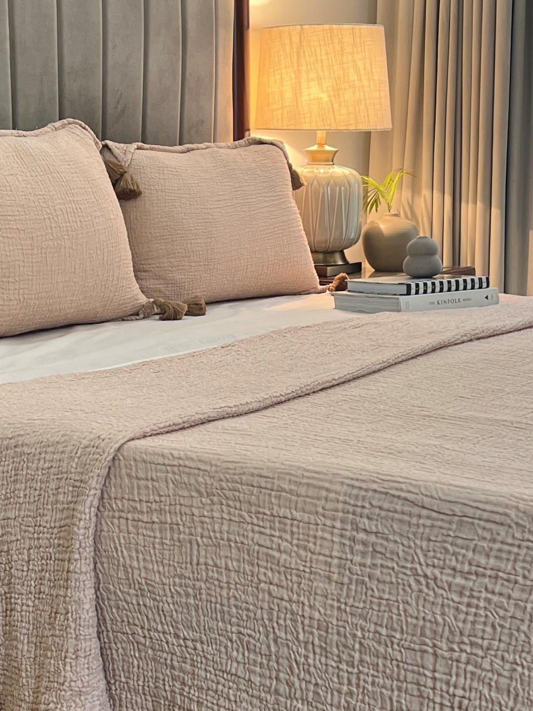 

Sadyaska Peach Textured 180-249 TC Double King Bed Cover With 2 Pillow Covers