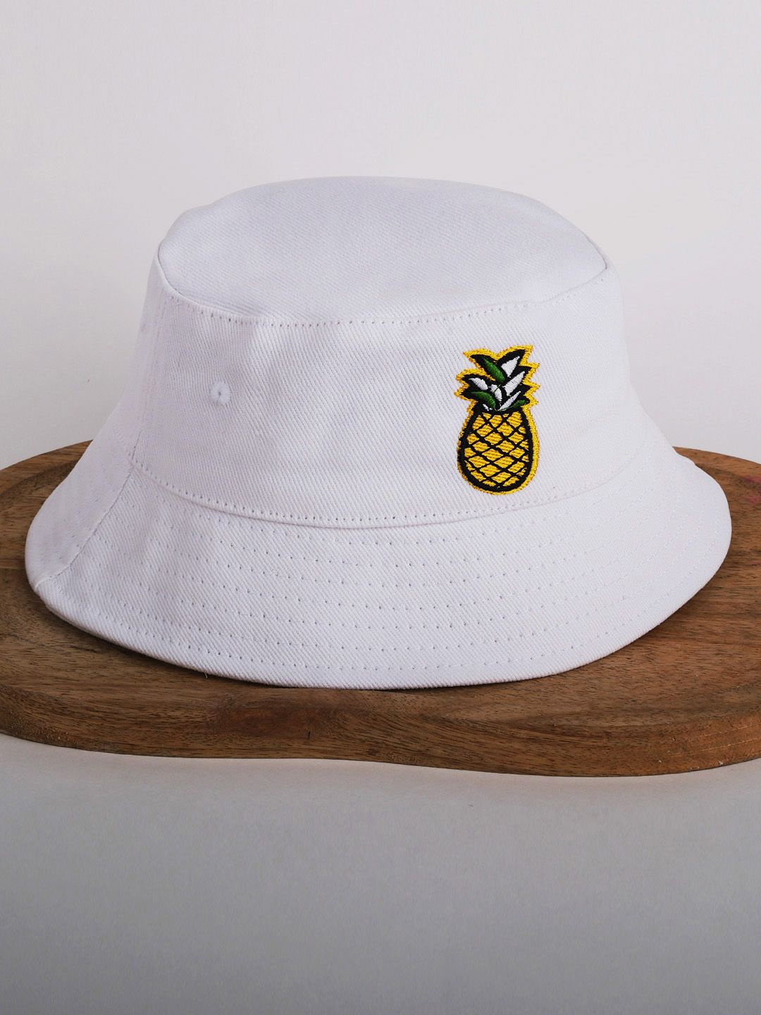 

DukieKooky Kids White Pineapple Embroidered Bucket Hat