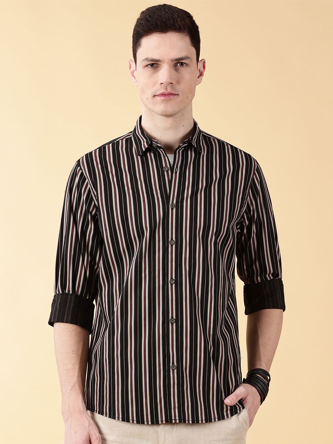 

VALEN CLUB Men Slim Fit Opaque Striped Casual Shirt, Black
