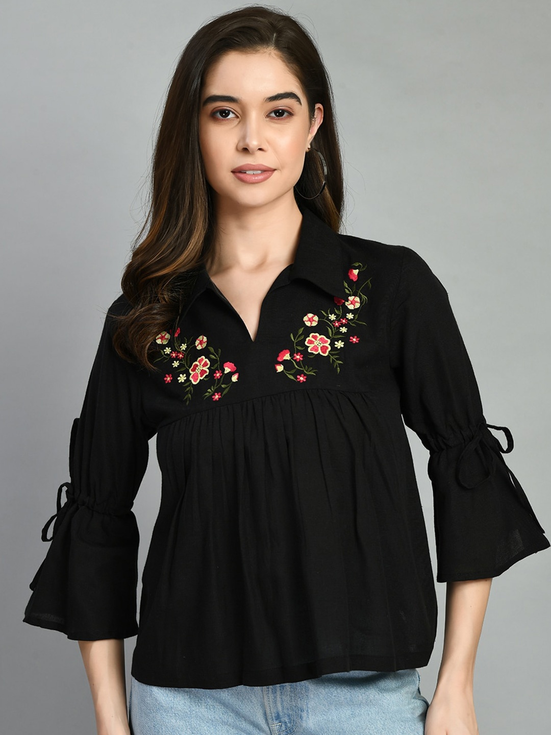 

PRETTY LOVING THING Floral Bell Sleeve Top, Black