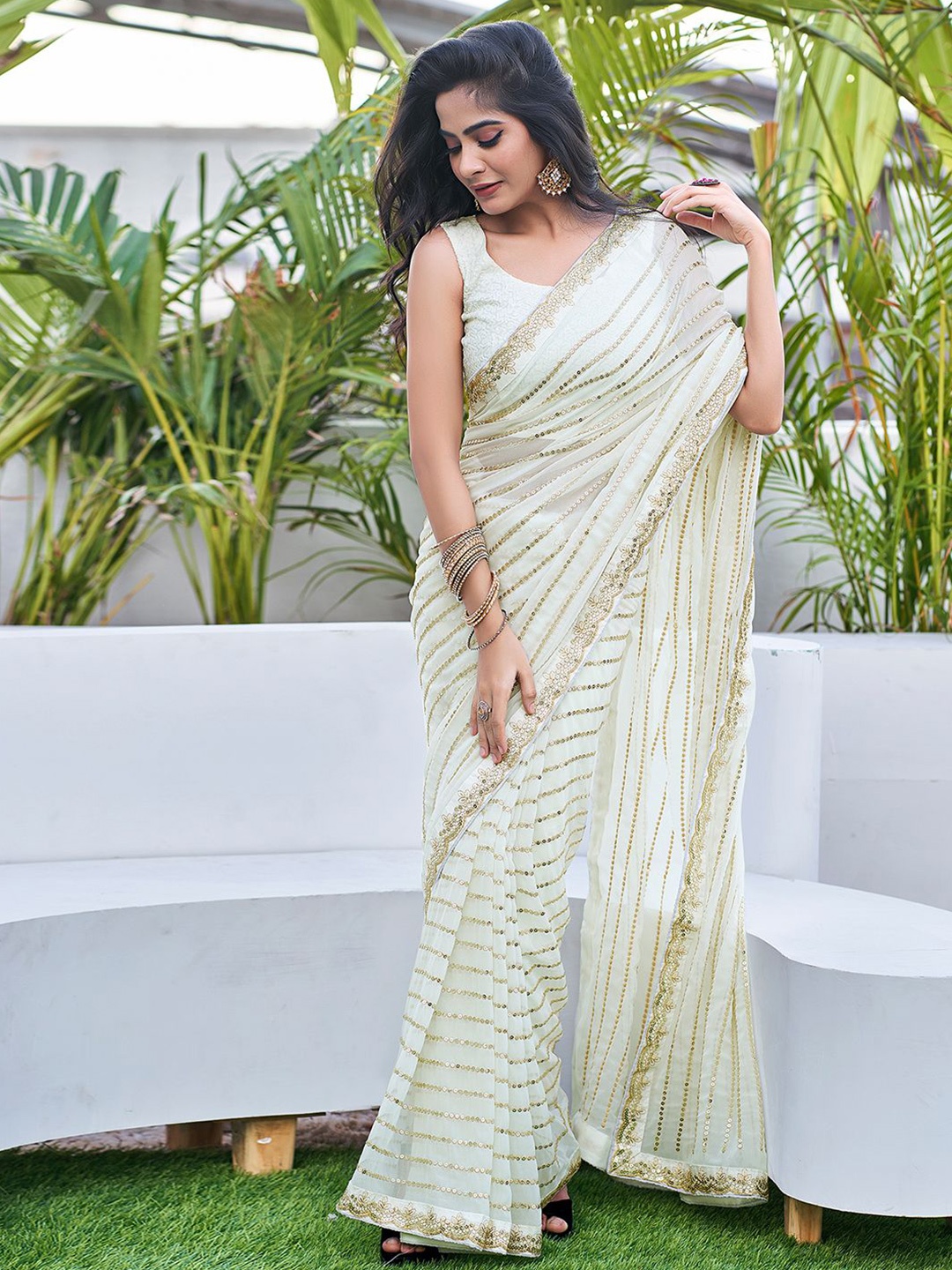 

Mitera Embellished Sequinned Saree, Off white