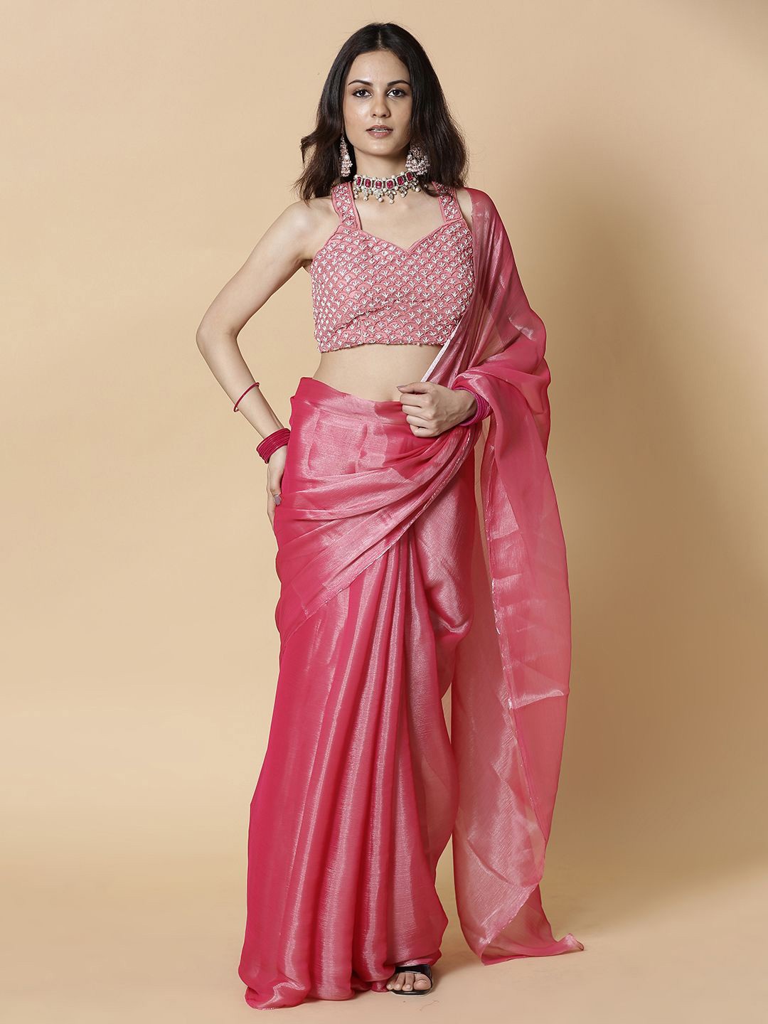 

Vervee Couture Pure Georgette Saree, Pink