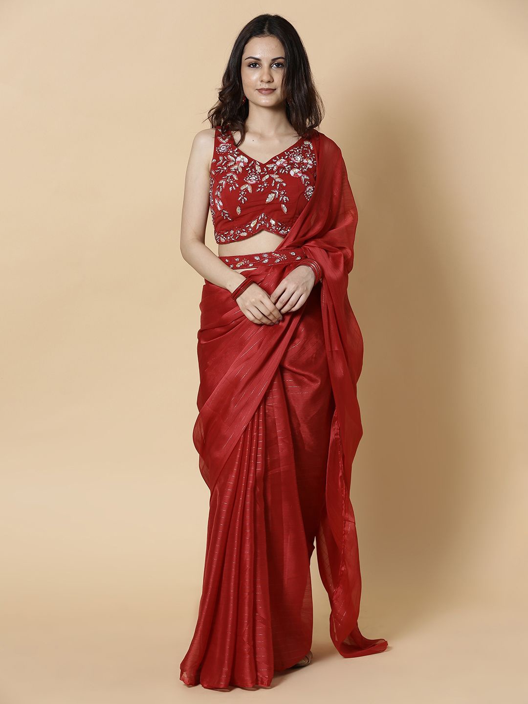 

Vervee Couture Striped Pure Georgette Saree, Red