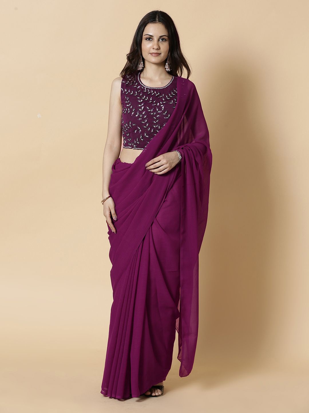 

Vervee Couture Pure Georgette Saree, Purple