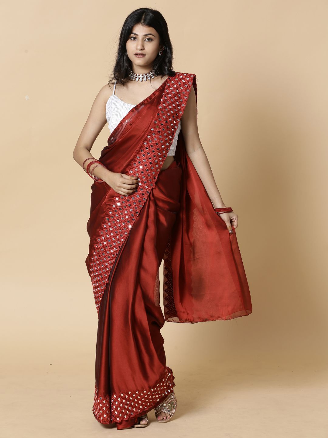 

Vervee Couture Mirror Work Pure Georgette Saree, Maroon