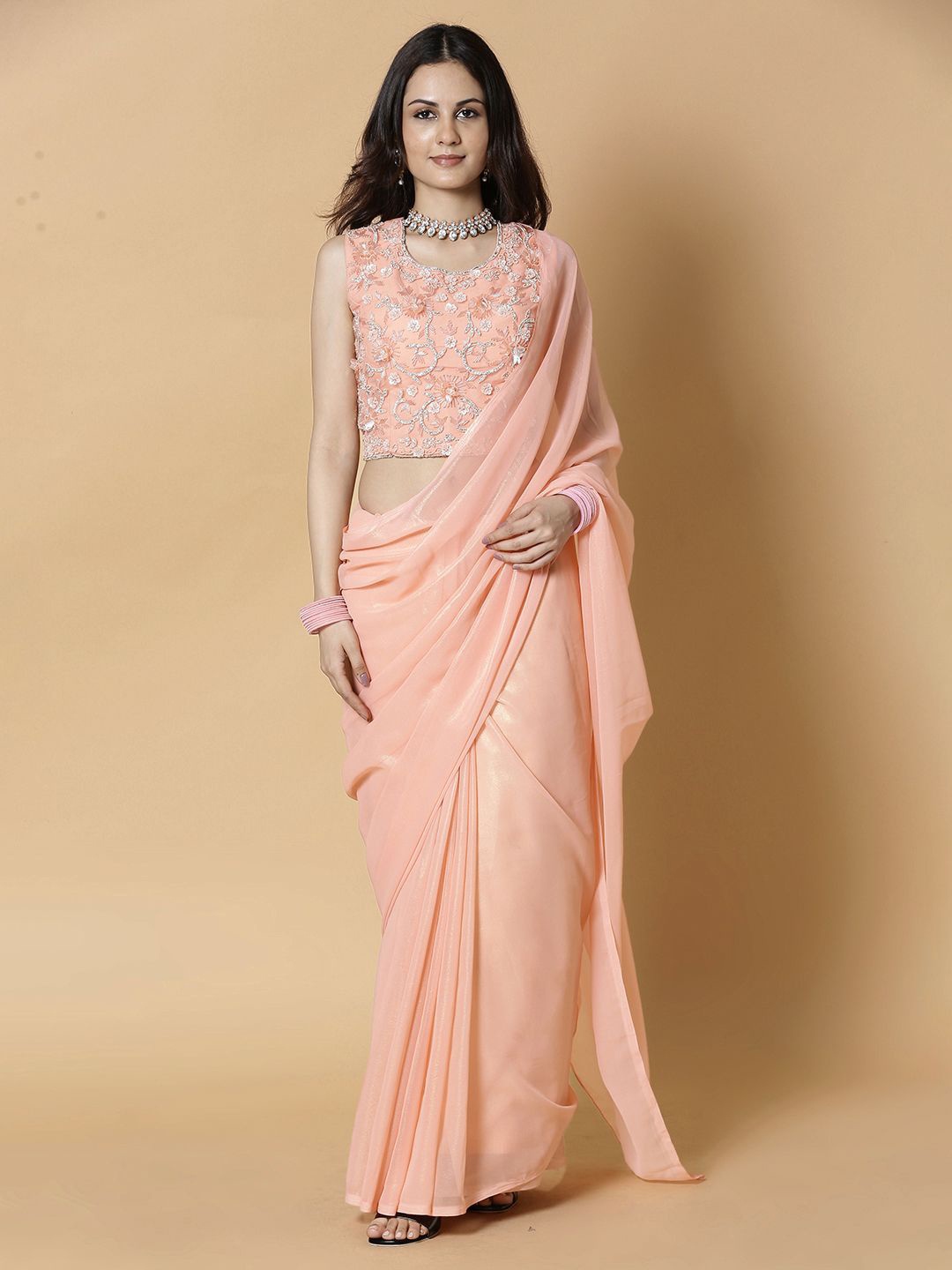 

Vervee Couture Pure Georgette Saree, Peach