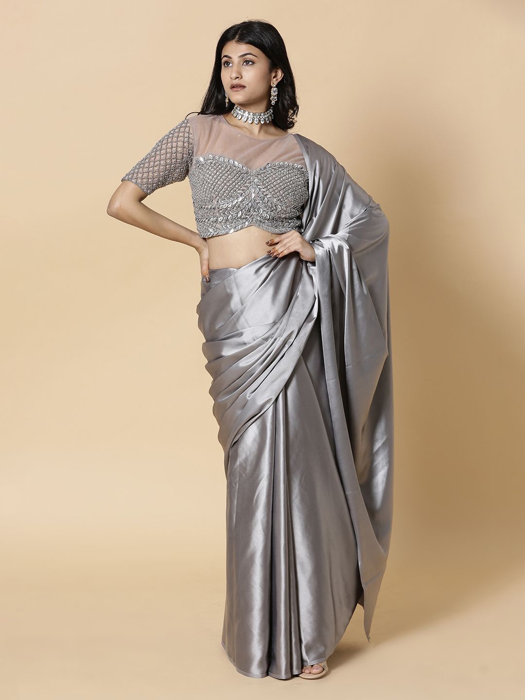 

Vervee Couture Pure Georgette Saree, Grey