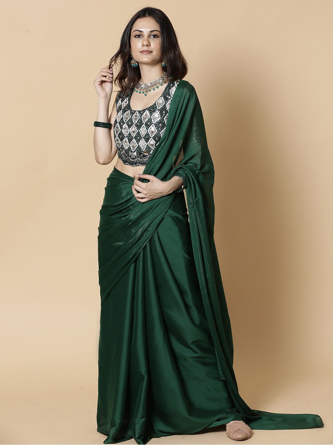 

Vervee Couture Striped Pure Georgette Saree, Green
