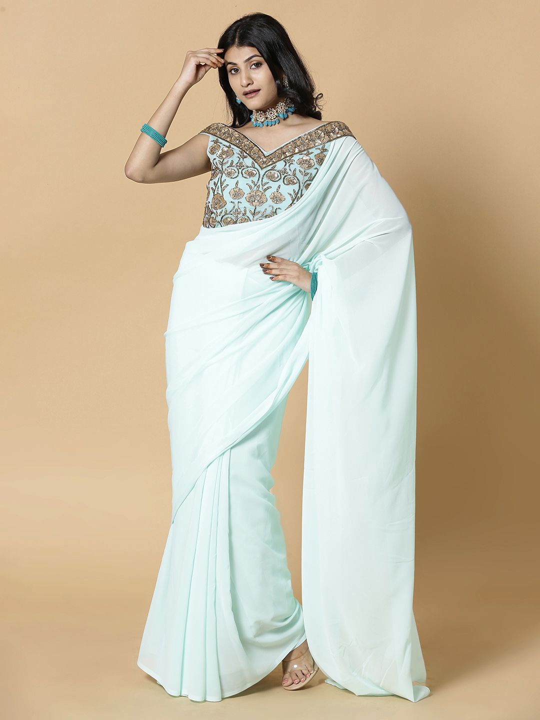 

Vervee Couture Pure Georgette Saree, Turquoise blue