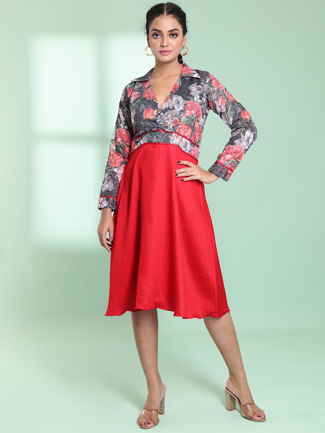 

Charukriti Floral Printed Shirt Collar Cotton A-Line Dress, Red