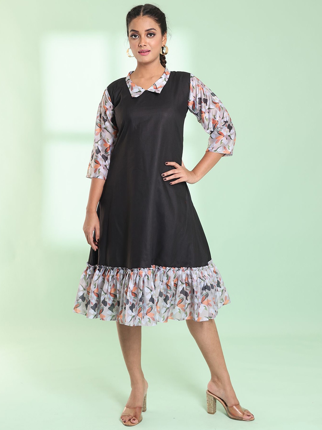 

Charukriti Floral Printed A-line Dress, Black