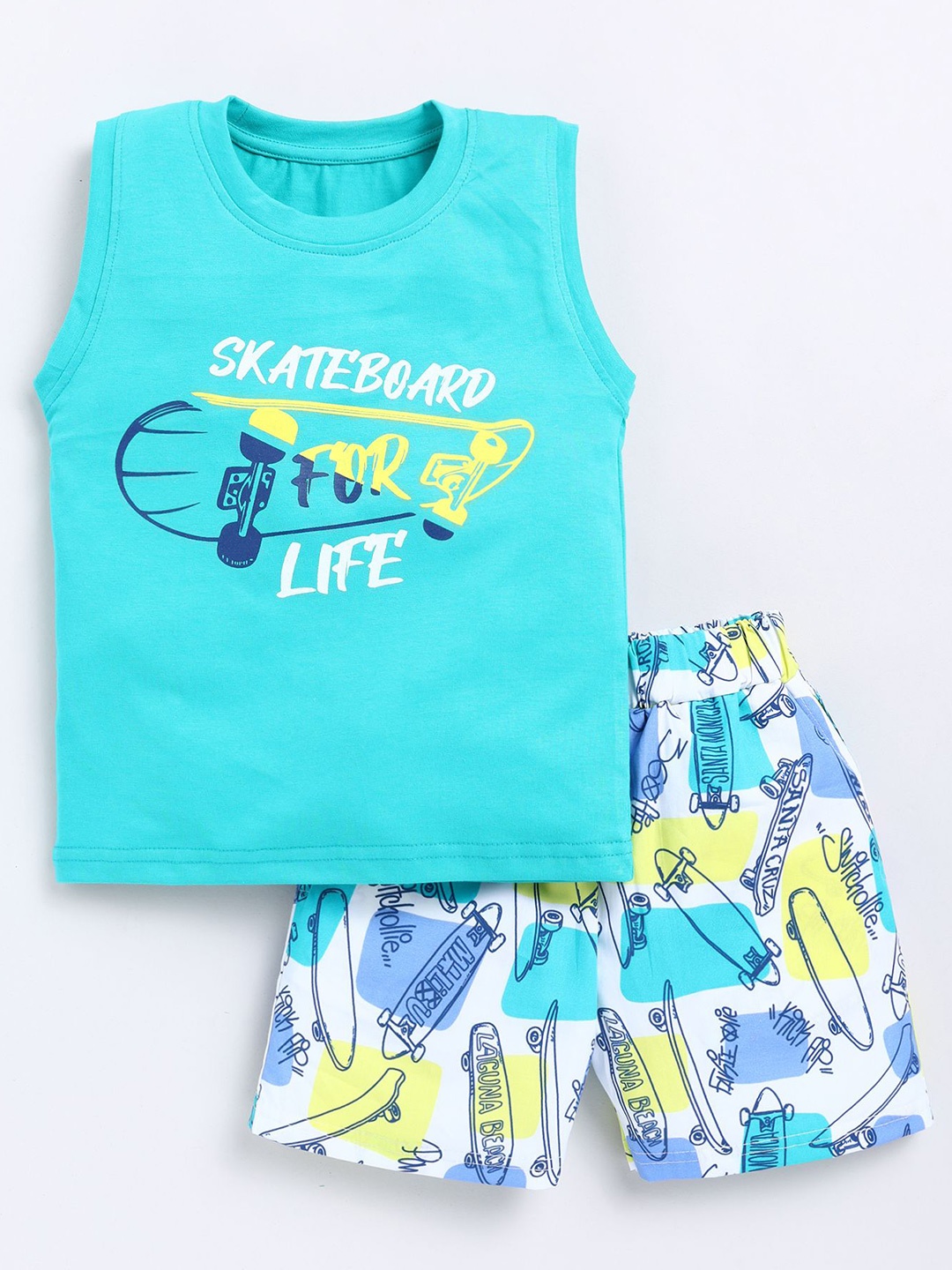 

Cutopies Boys Printed T-shirt With Shorts, Sea green