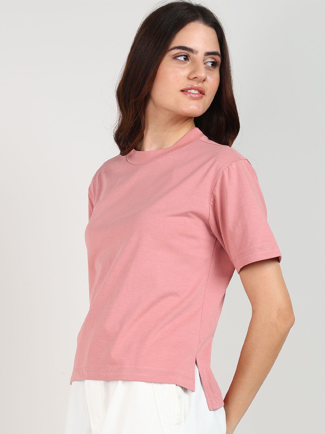 

Alan Jones Women Solid Round Neck T-shirt, Pink