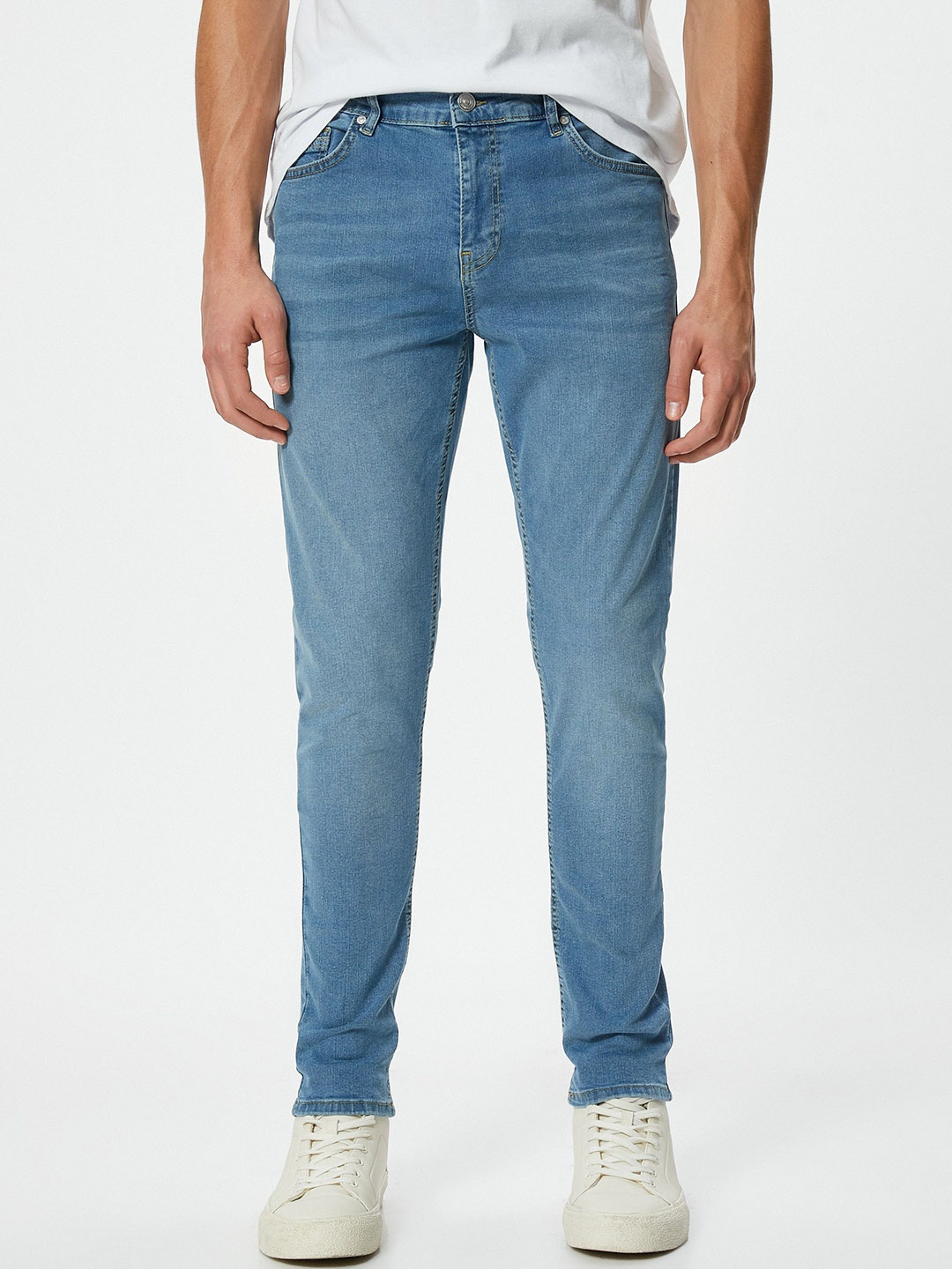 

Koton Men Skinny Fit Low-Rise Trousers, Blue