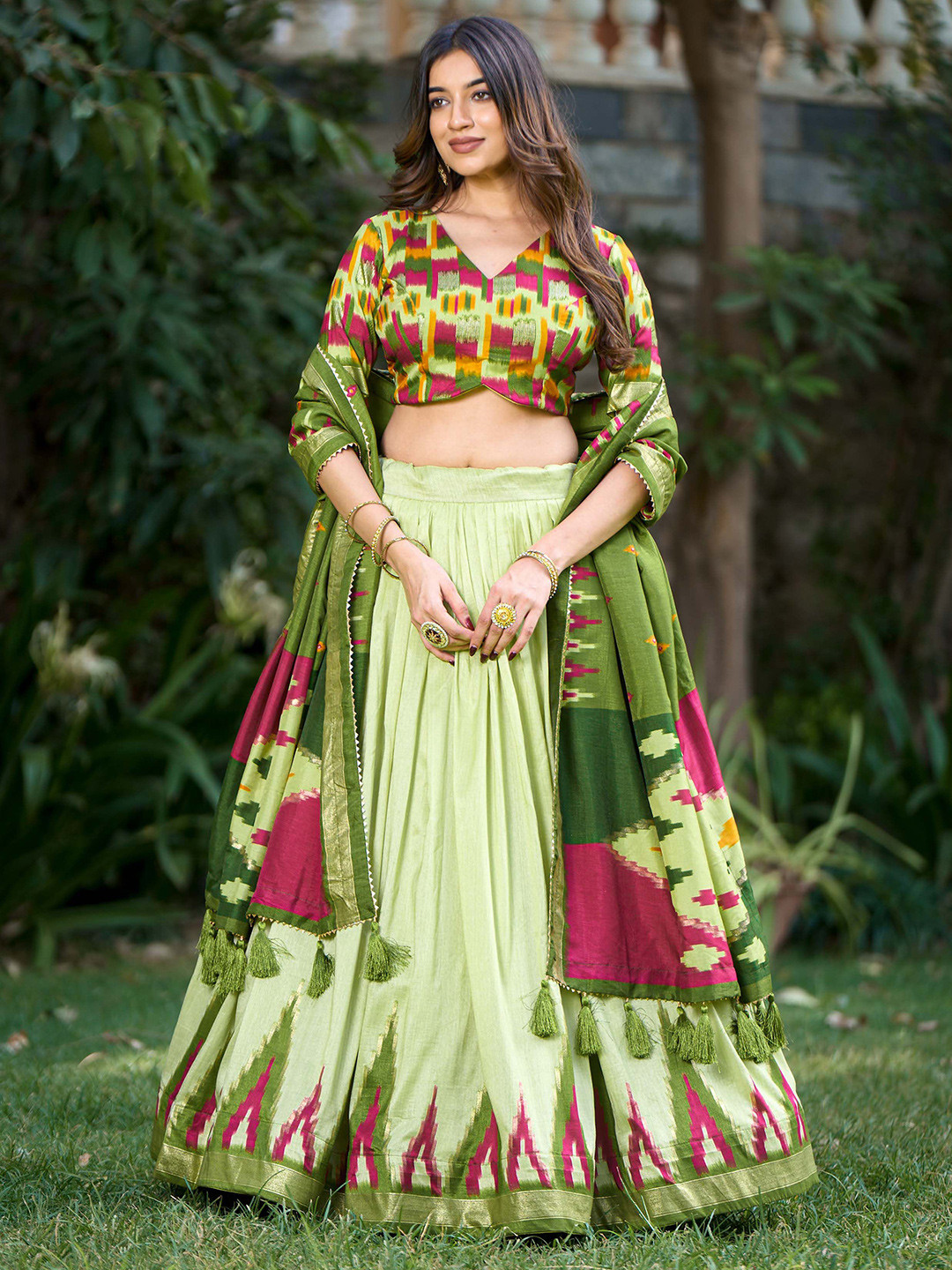 

LOOKNBOOK ART Printed Foil Print Semi-Stitched Lehenga & Unstitched Blouse With Dupatta, Fluorescent green