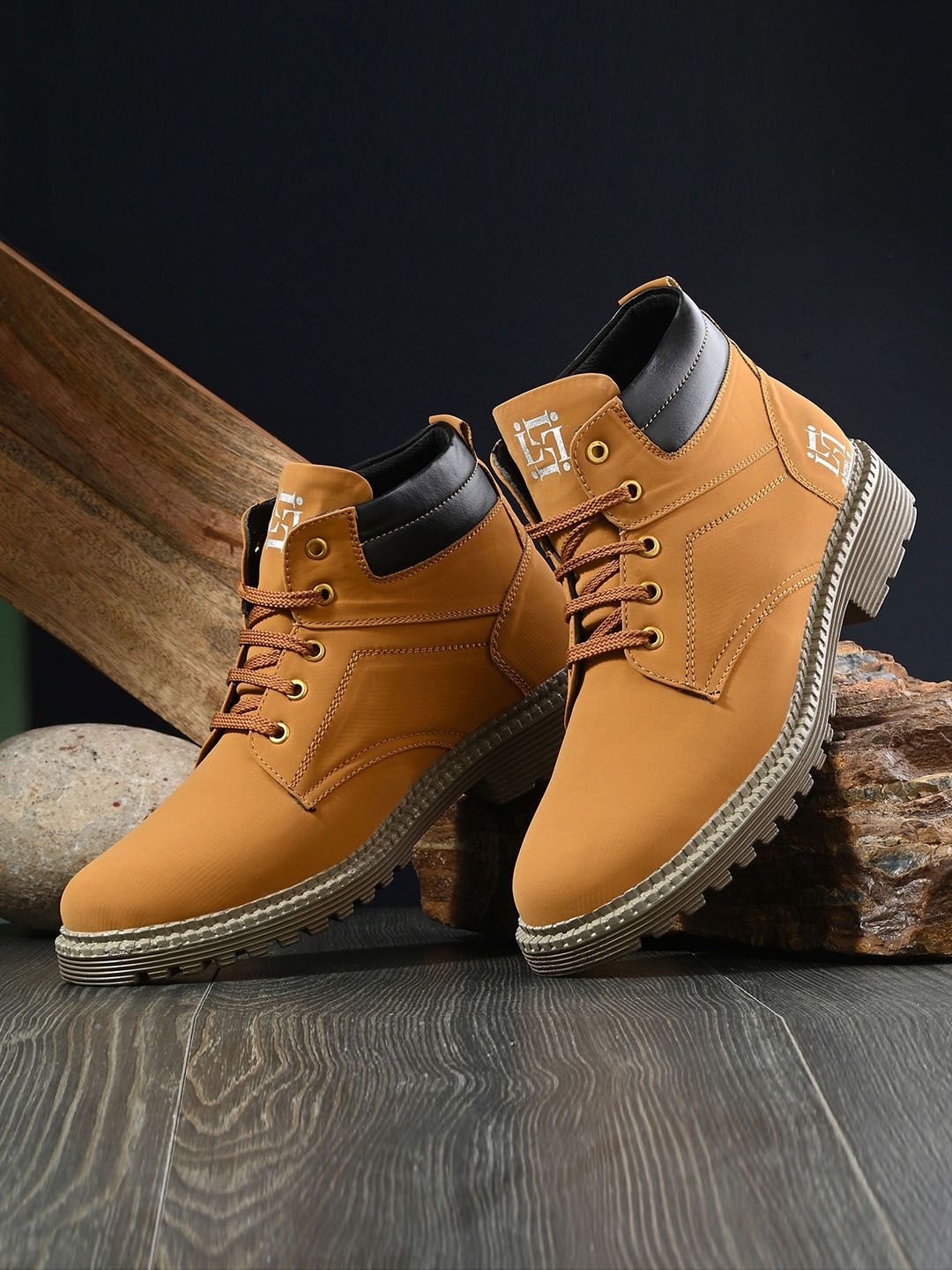 

Layasa Men Lace Up Casual Boots, Tan