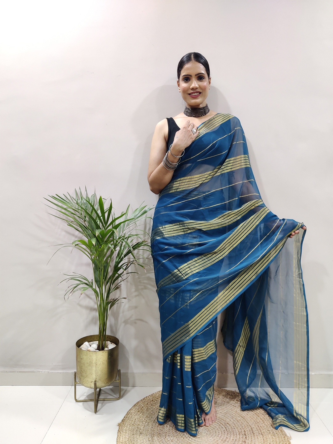 

Sidhidata Striped Pure Georgette Saree, Teal