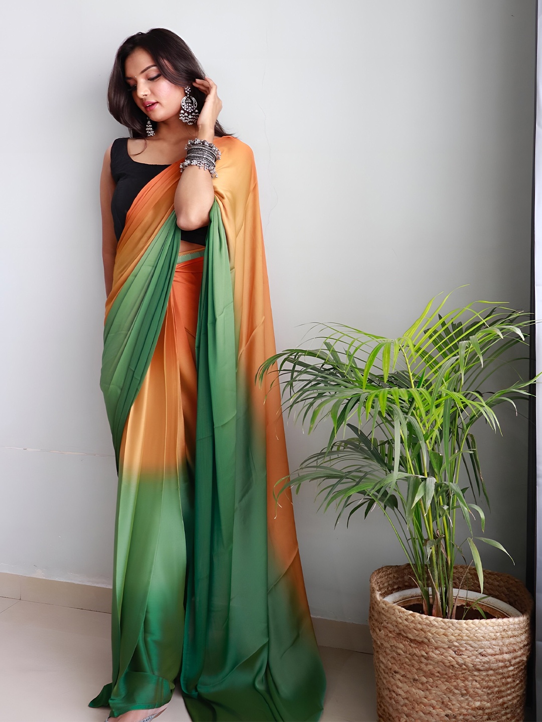 

Sidhidata Ombre Ready to Wear Half and Half Saree, Green