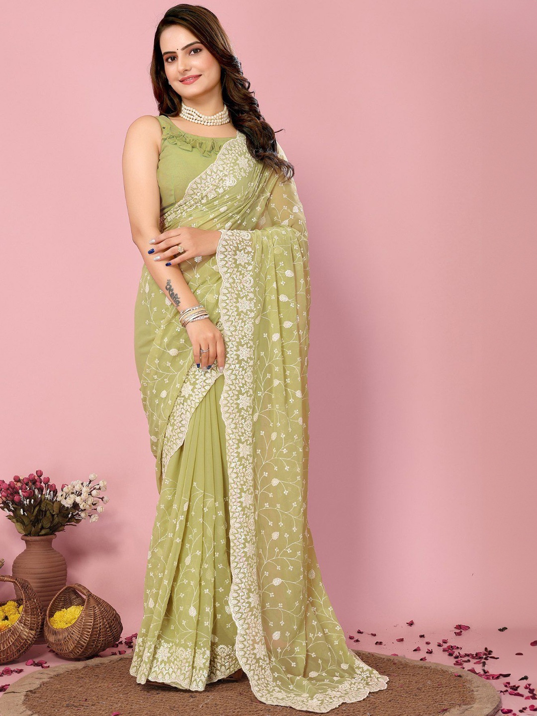 

MySilkLove Floral Embroidered Pure Georgette Saree, Green