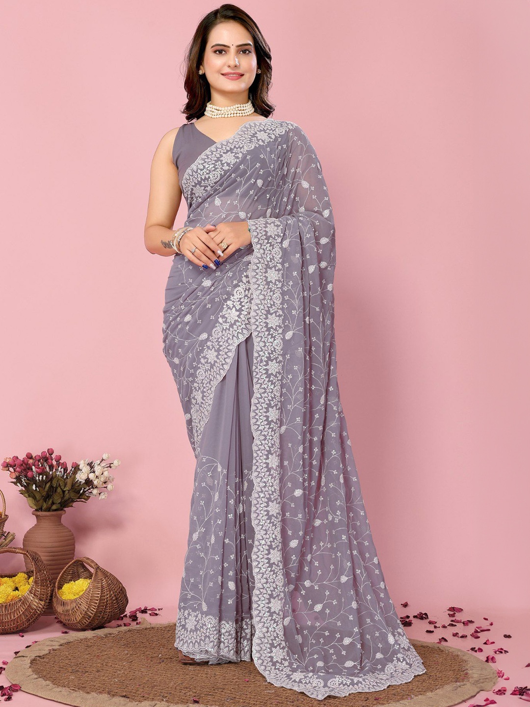 

MySilkLove Floral Embroidered Pure Georgette Saree, Grey