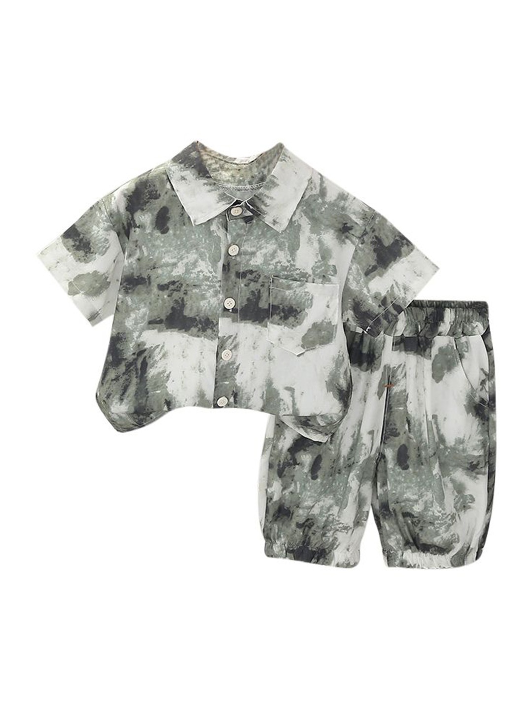 

StyleCast x Revolte Boys Green & White Dyed Shirt & Shorts