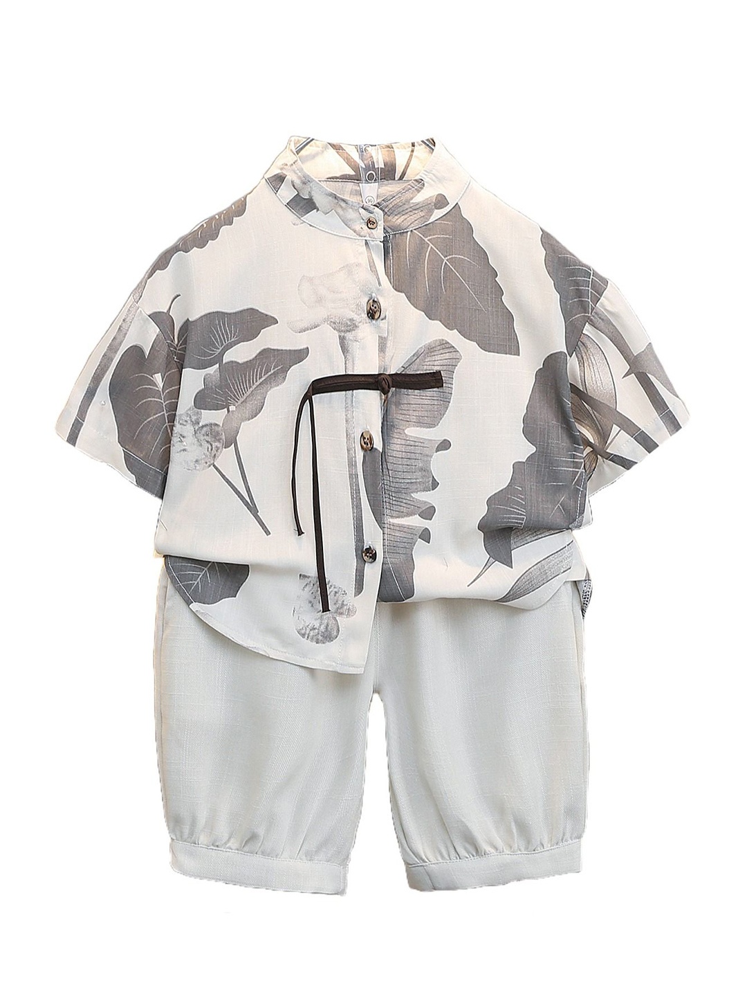 

StyleCast x Revolte Boys Printed Mandarin Collar Shirt With Short, Green