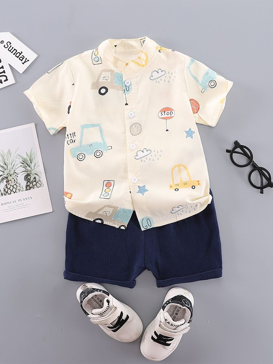 

StyleCast x Revolte Boys Beige & Blue Printed Shirt with Shorts