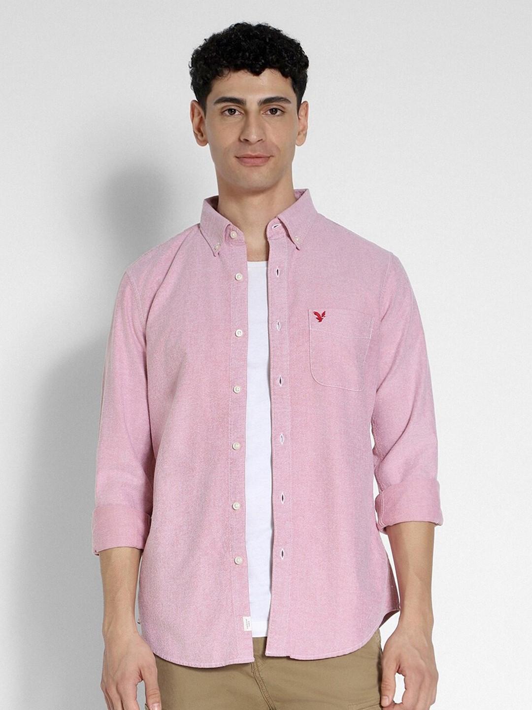 

AMERICAN EAGLE OUTFITTERS Men Slim Fit Solid Casual Shirt, Pink
