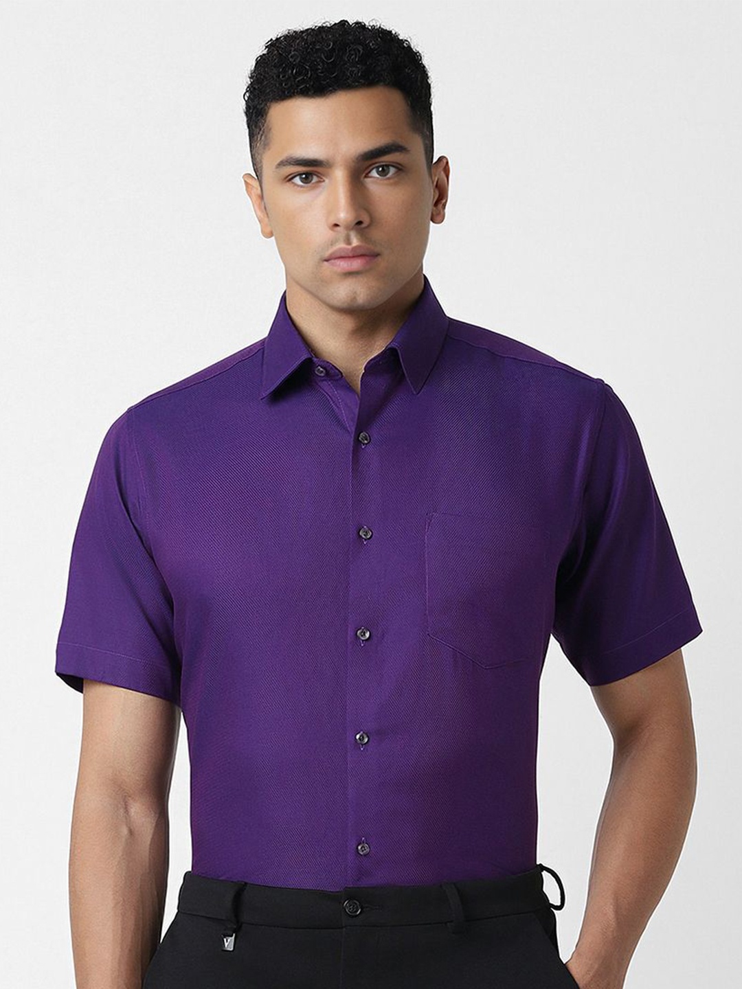 

Van Heusen Men Opaque Textured Spread Collar Party Pure Cotton Shirt, Purple